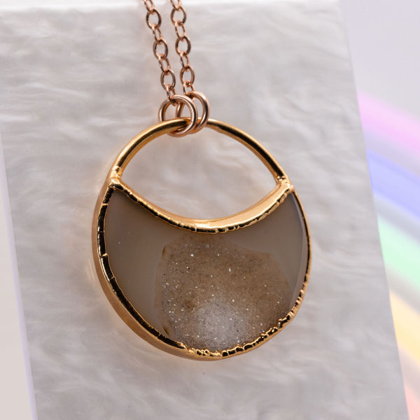 Agate Druzy Moon Round Top Necklace